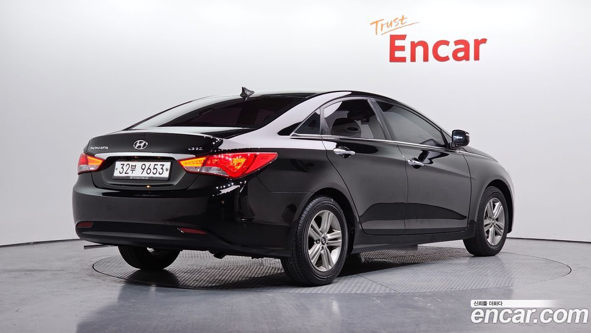 Hyundai Sonata 2013
