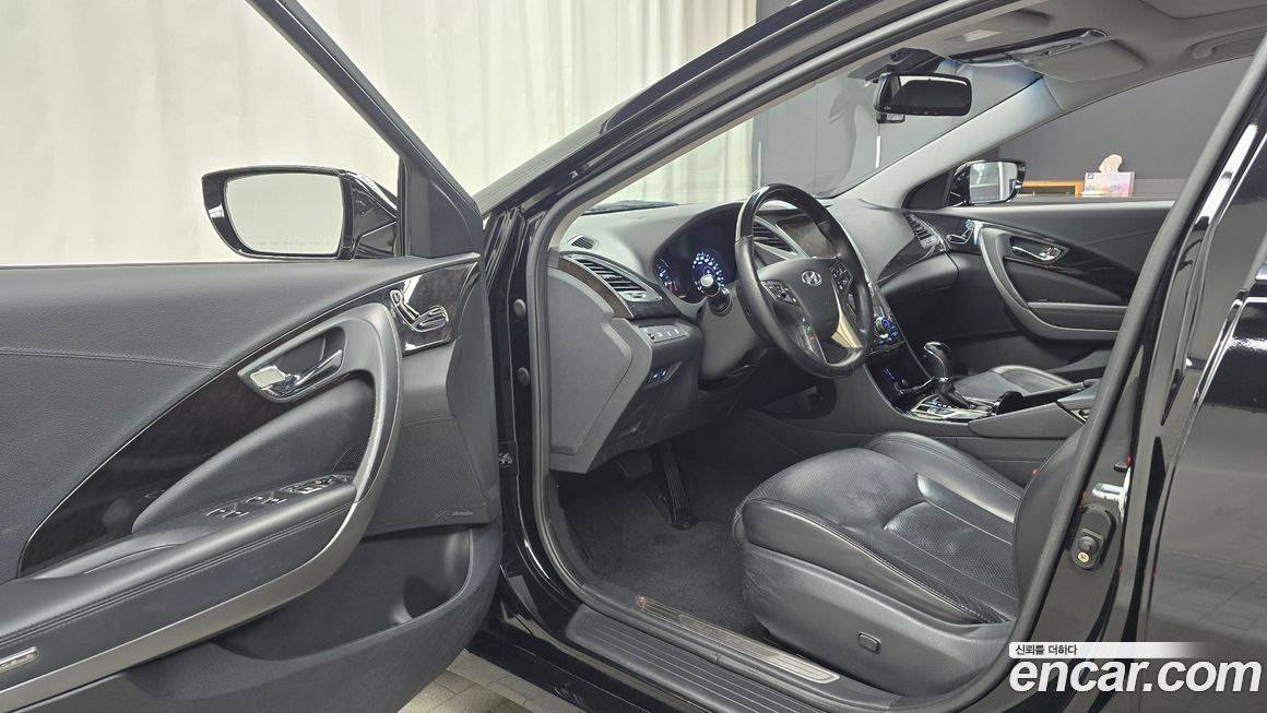 Hyundai Grandeur 2011