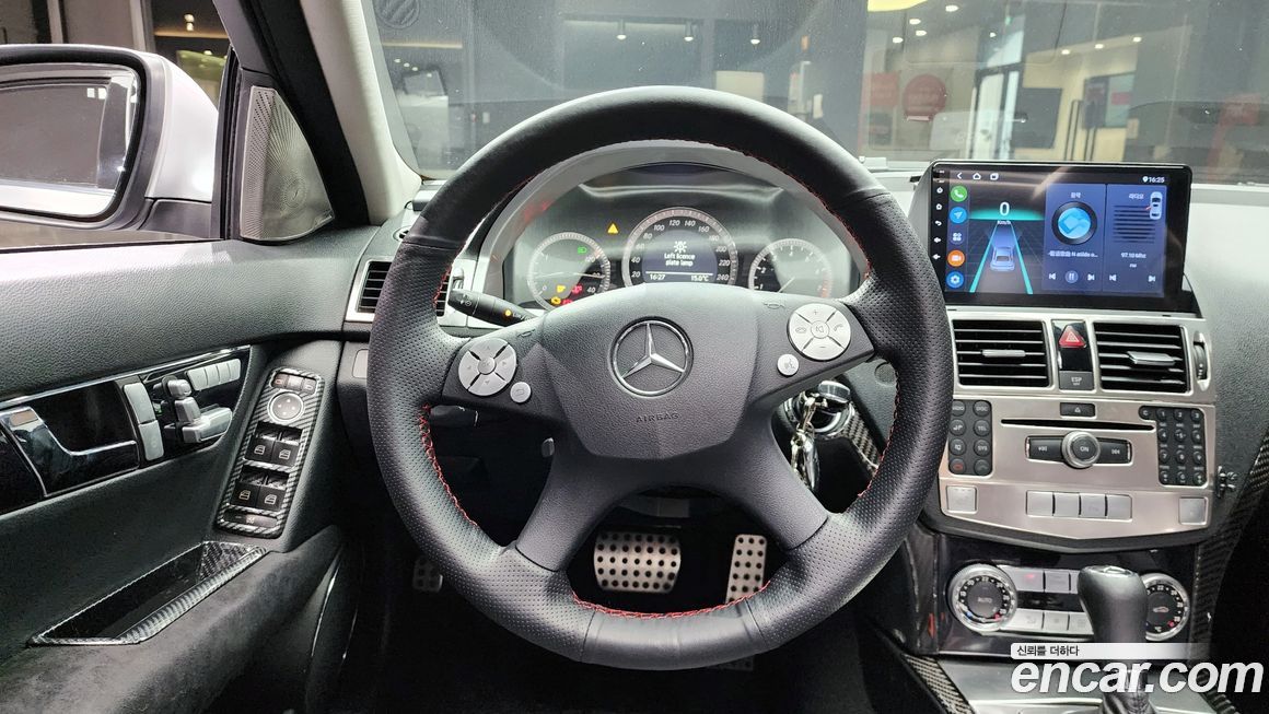 Mercedes-Benz C-Class 2009