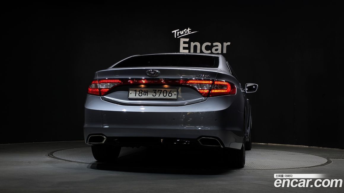 Hyundai Grandeur 2015