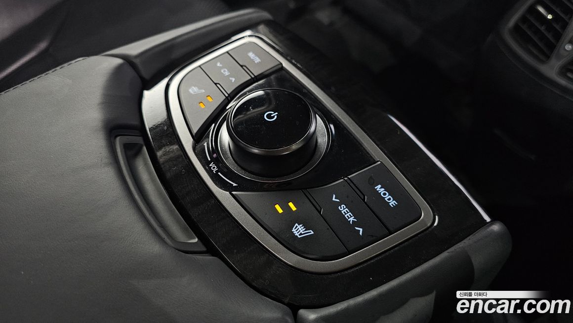 Hyundai Grandeur 2013