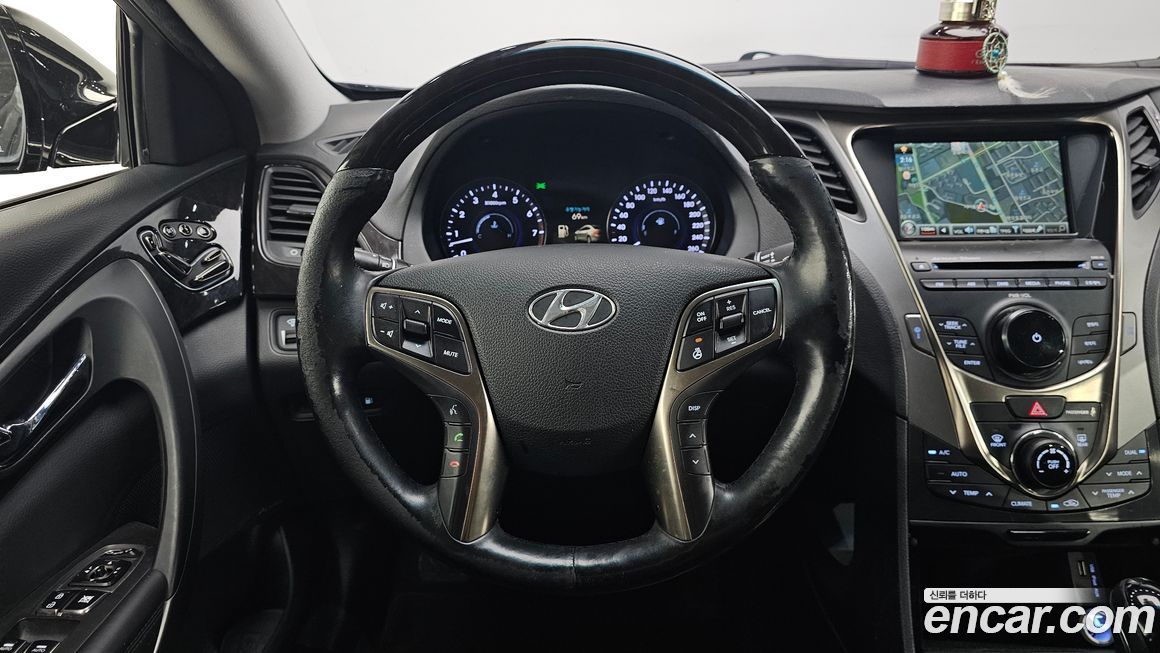 Hyundai Grandeur 2013