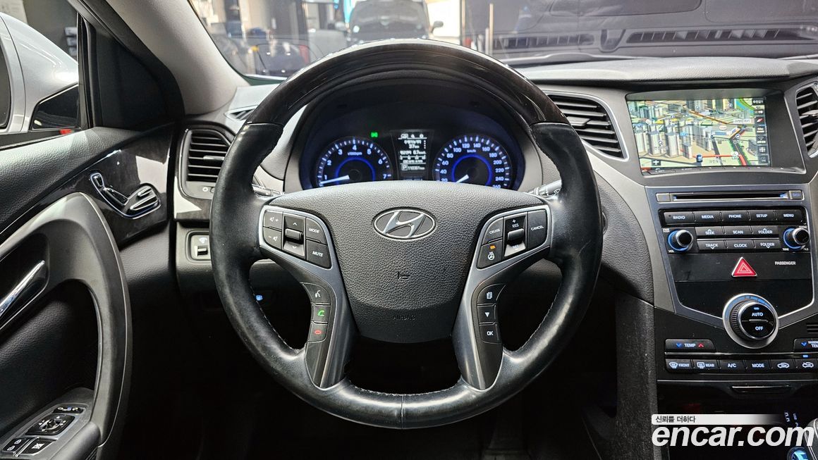 Hyundai Grandeur 2015