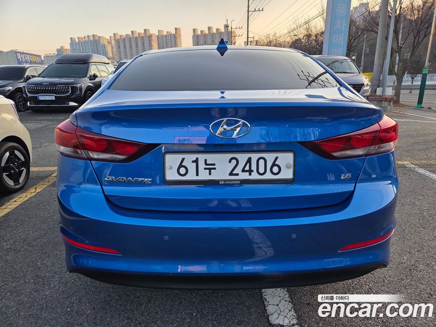 Hyundai AVANTE 2018