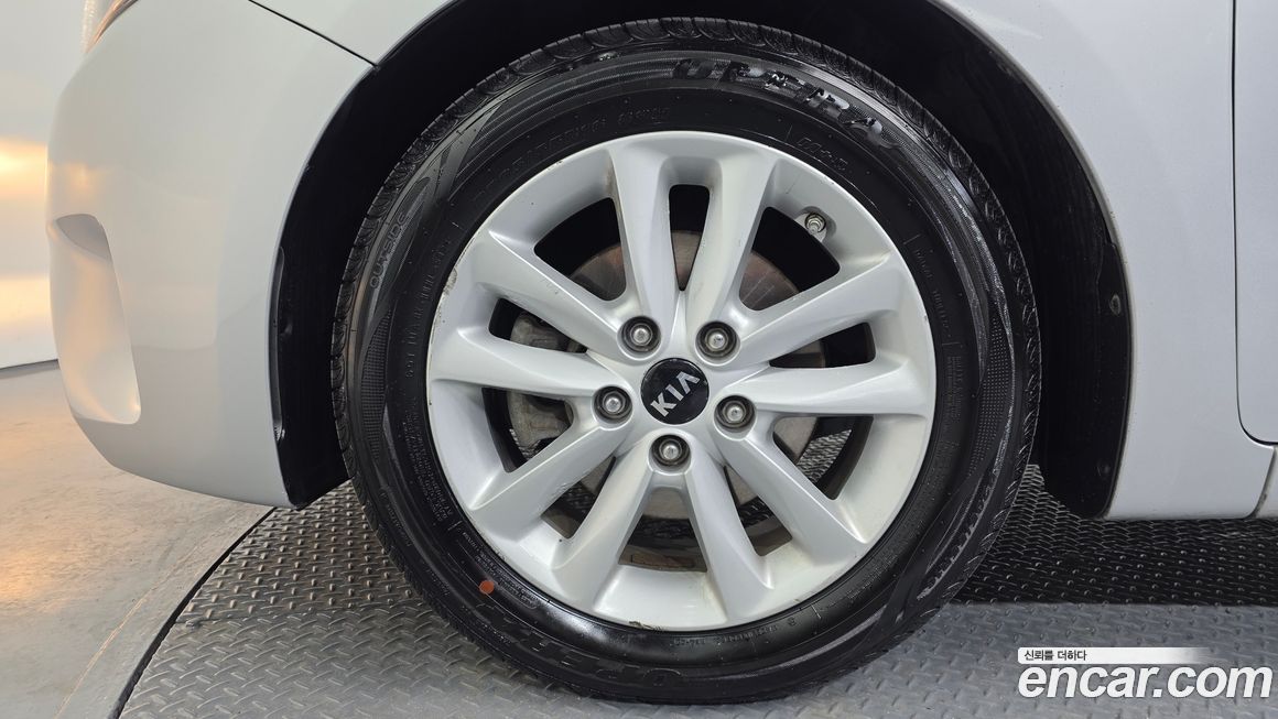 Kia K3 2017