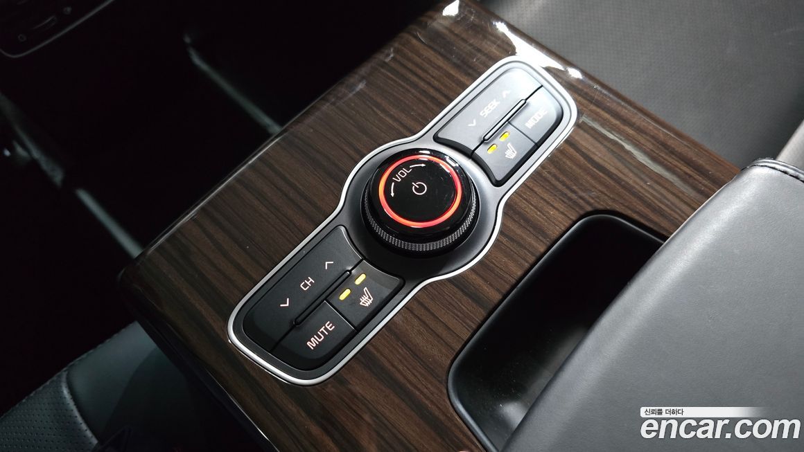 Kia K7 2015