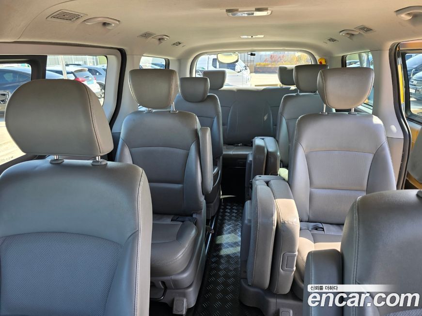 Hyundai Starex 2015