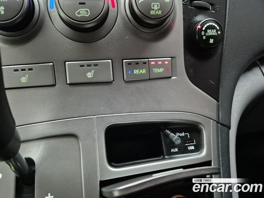 Hyundai Starex 2016