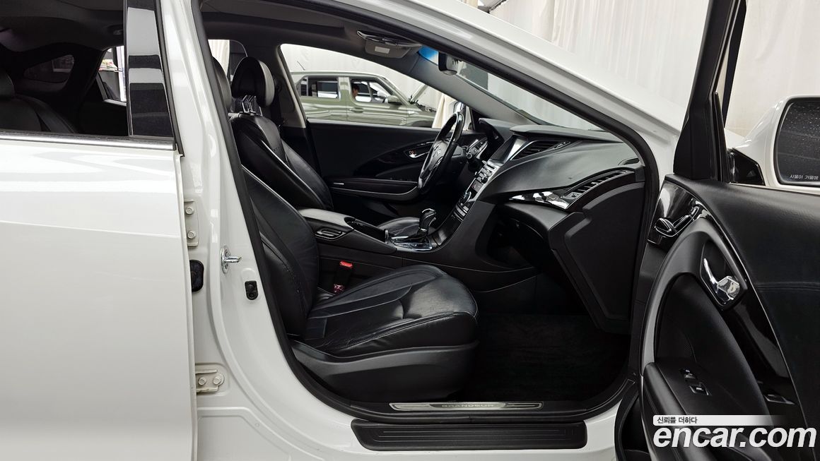 Hyundai Grandeur 2015