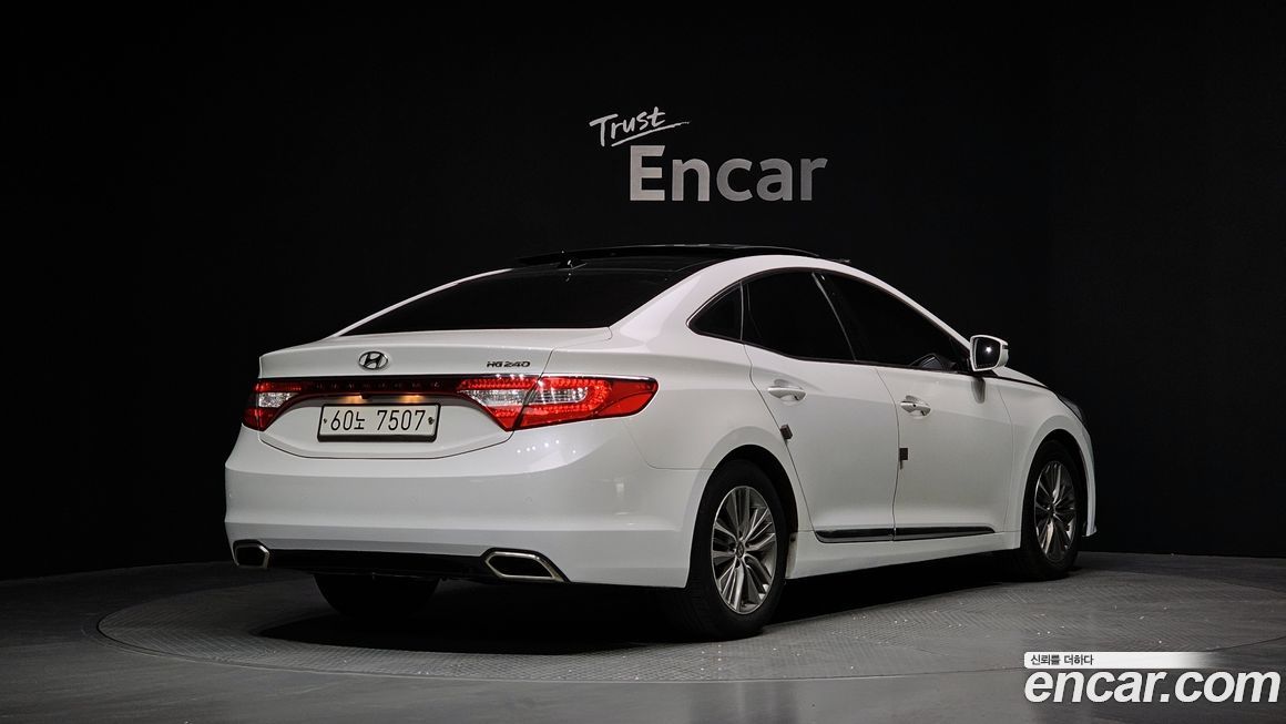 Hyundai Grandeur 2015