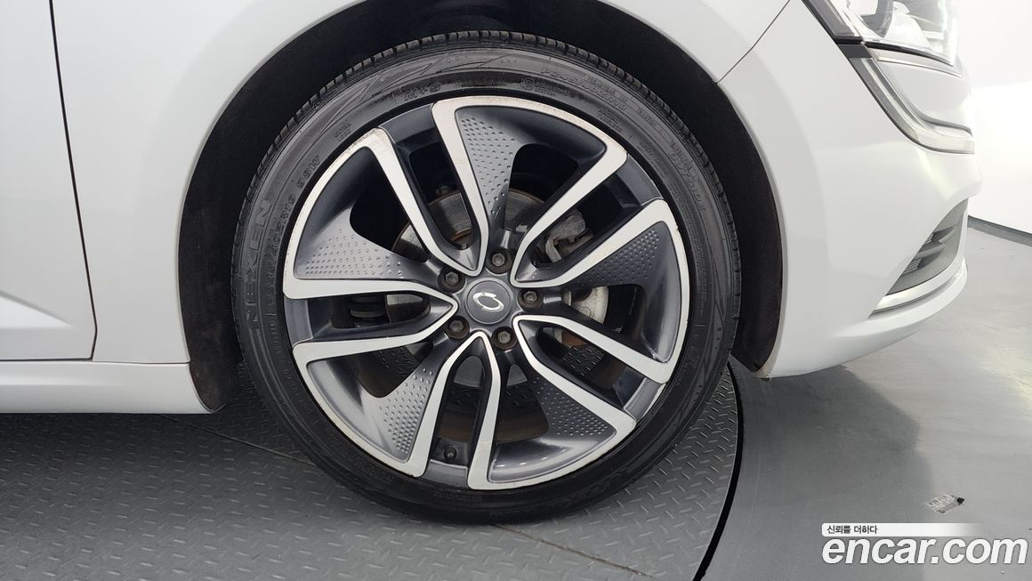 Renault-KoreaSamsung SM6 2016