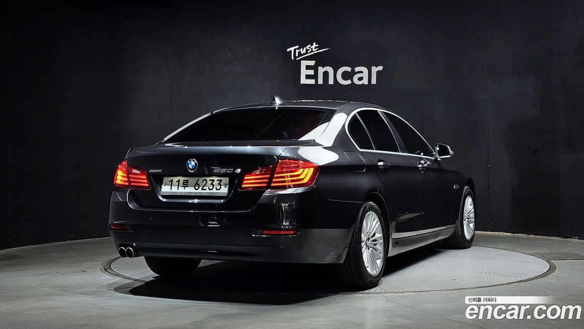 BMW 5-Series 2015