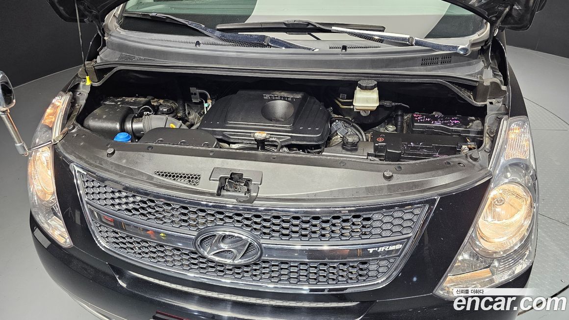 Hyundai Starex 2016