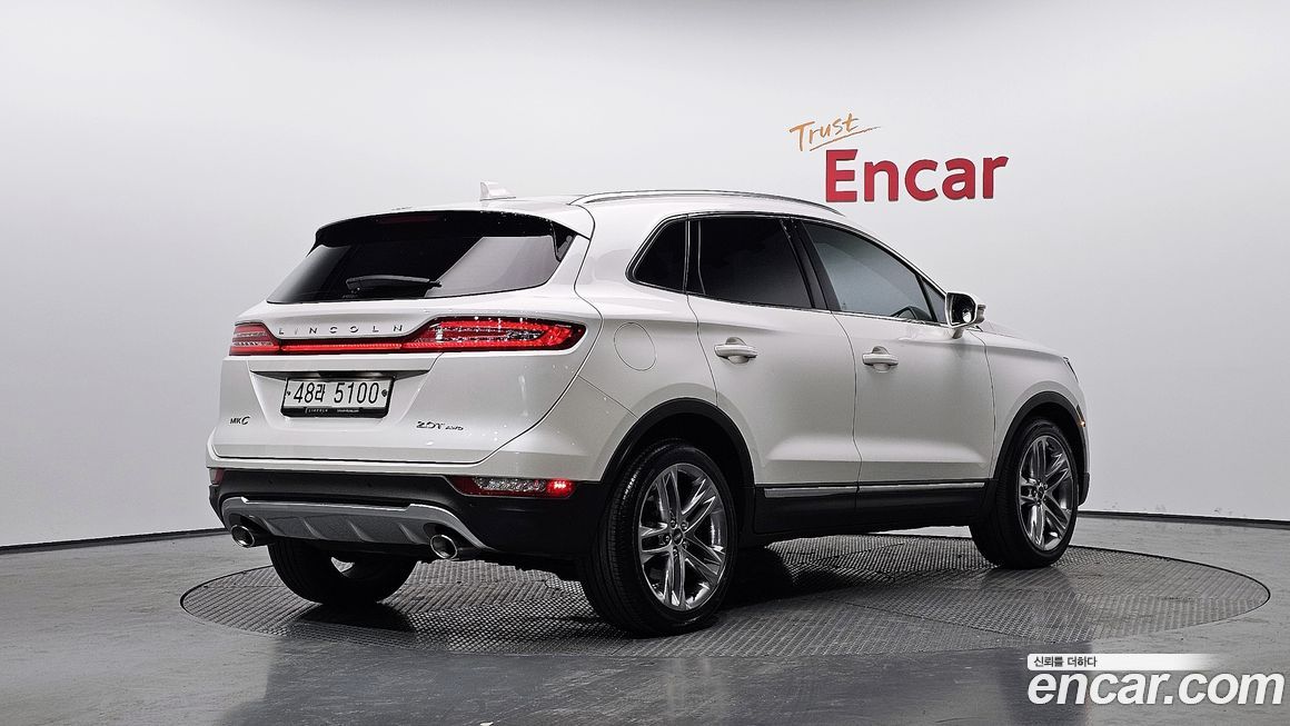 Lincoln MKC 2017