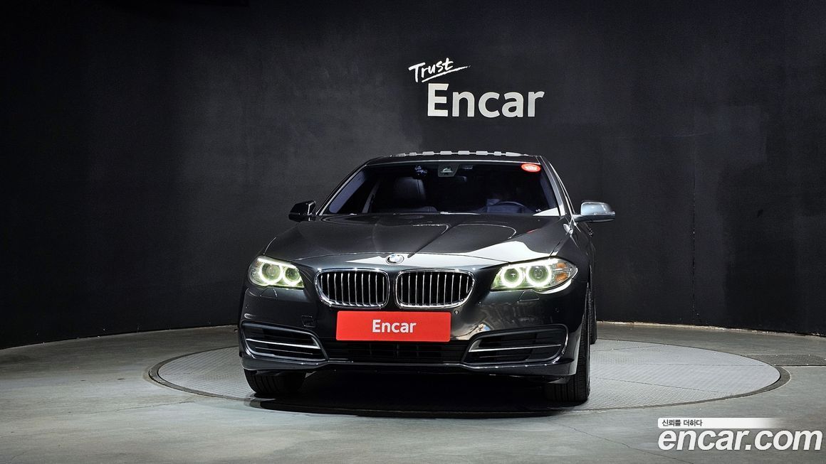 BMW 5-Series 2015