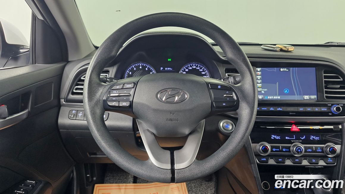 Hyundai AVANTE 2019