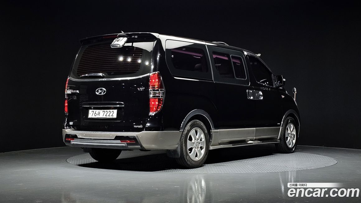 Hyundai Starex 2016
