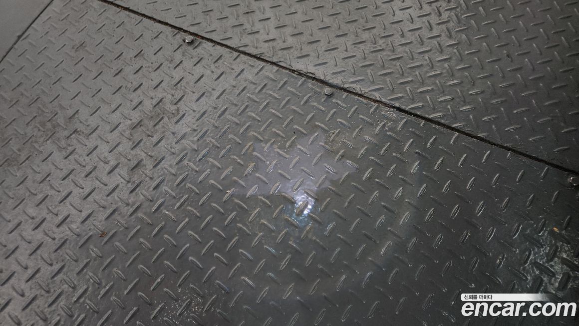 Hyundai Genesis 2012