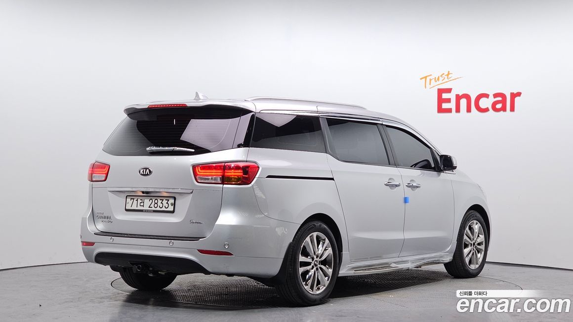 Kia Canival 2016