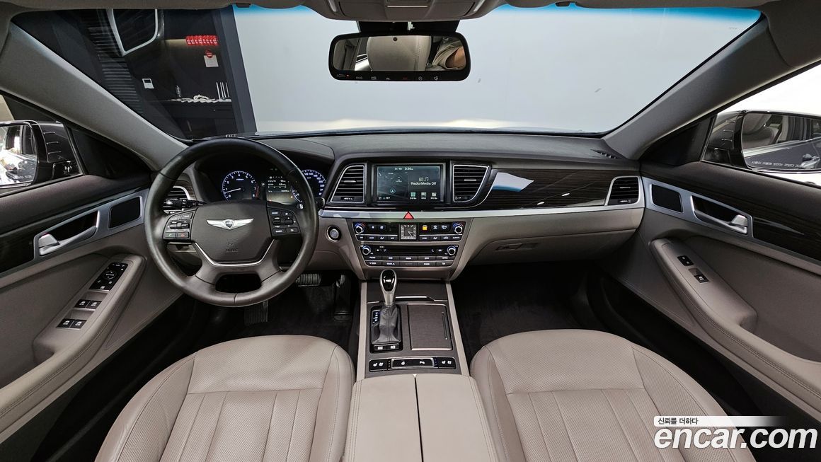 Hyundai Genesis 2016