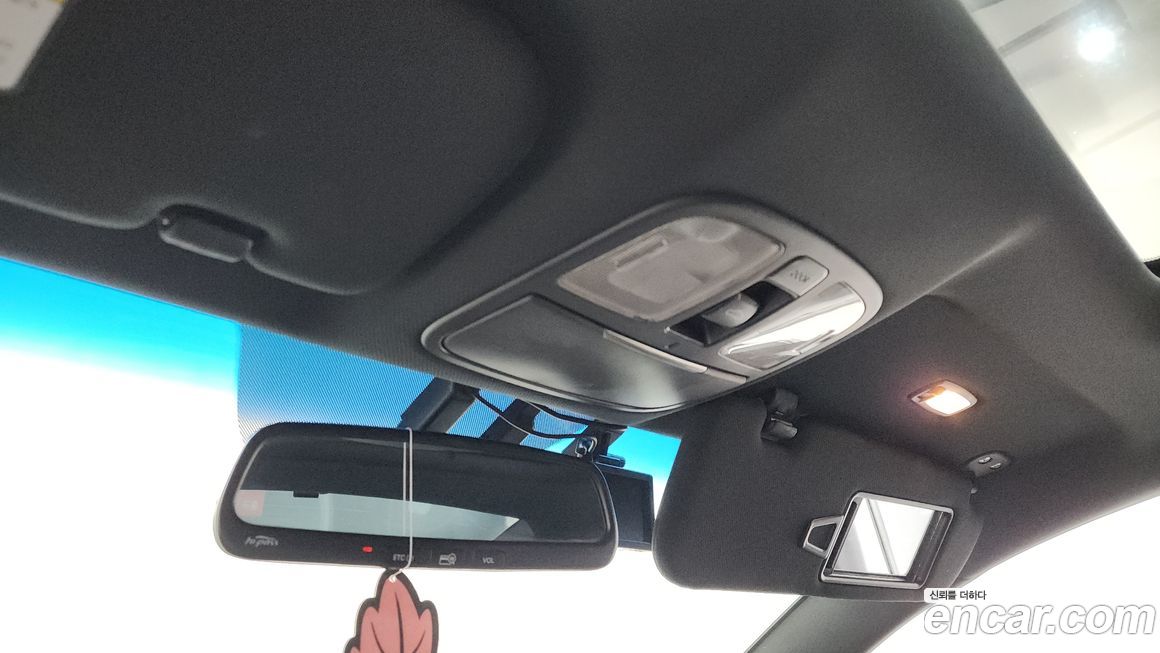 Hyundai Genesis 2012