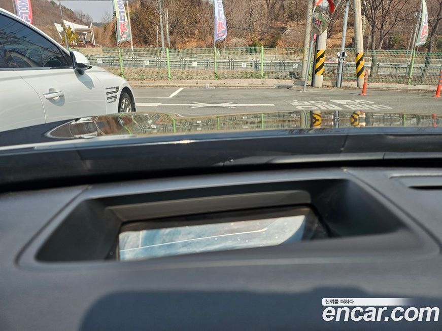 Hyundai Genesis 2014