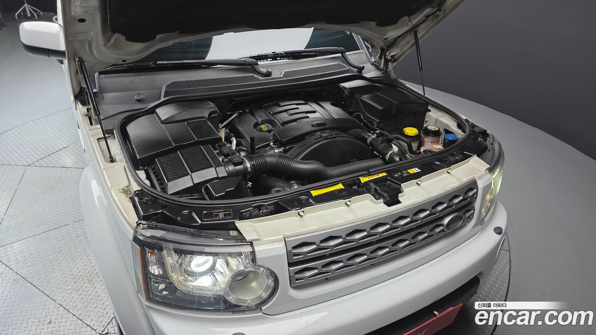 Land Rover Discovery 2011