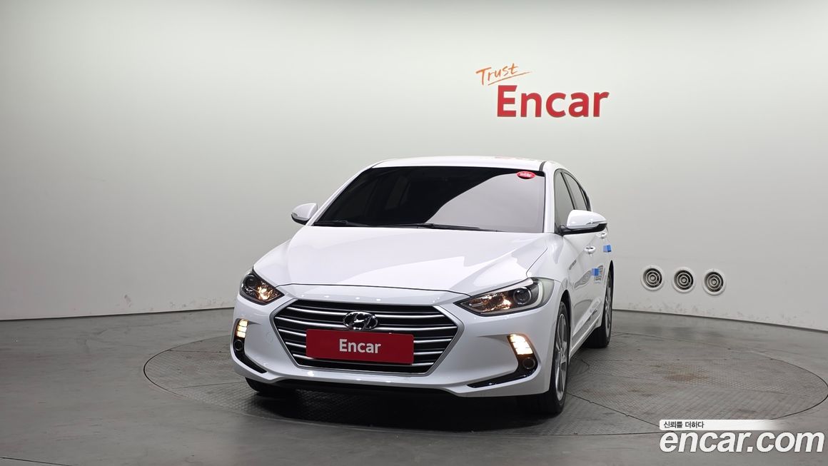 Hyundai AVANTE 2018