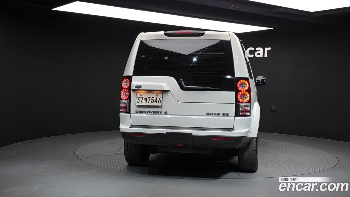 Land Rover Discovery 2011