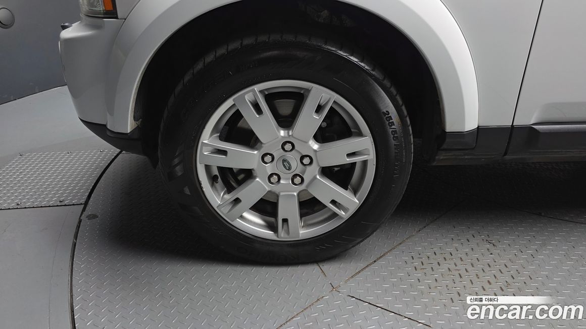 Land Rover Discovery 2011