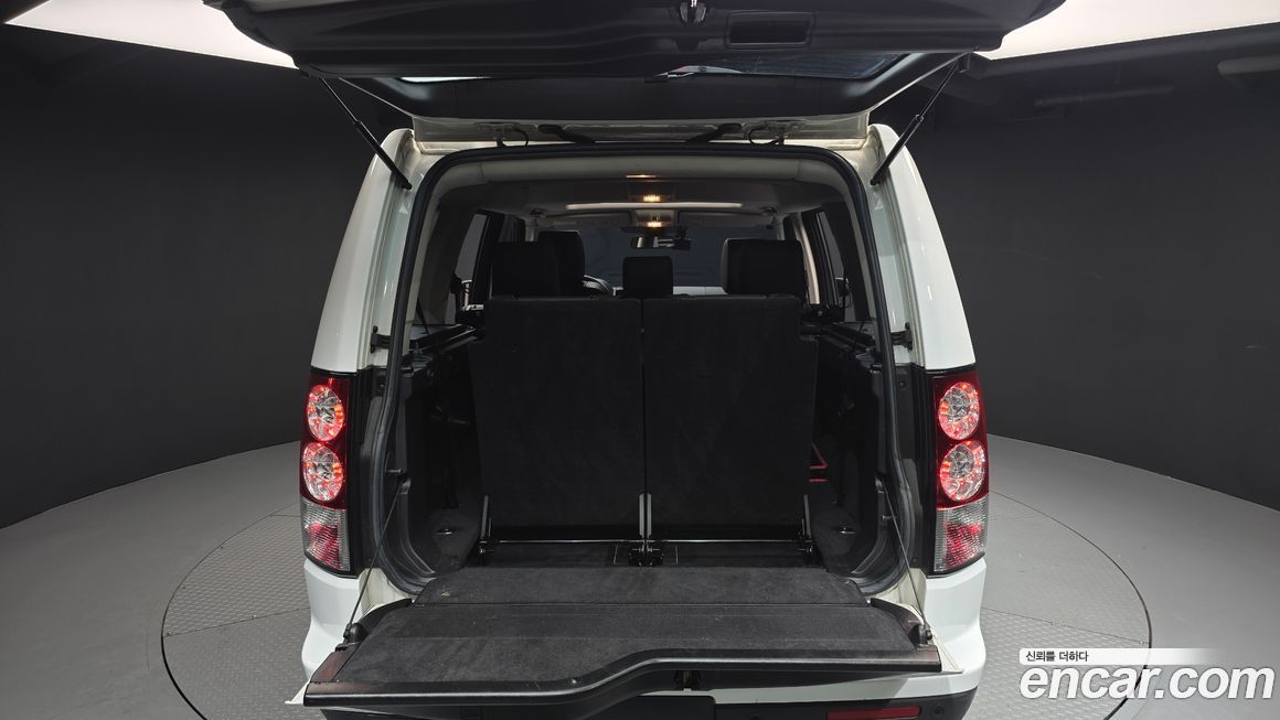 Land Rover Discovery 2011