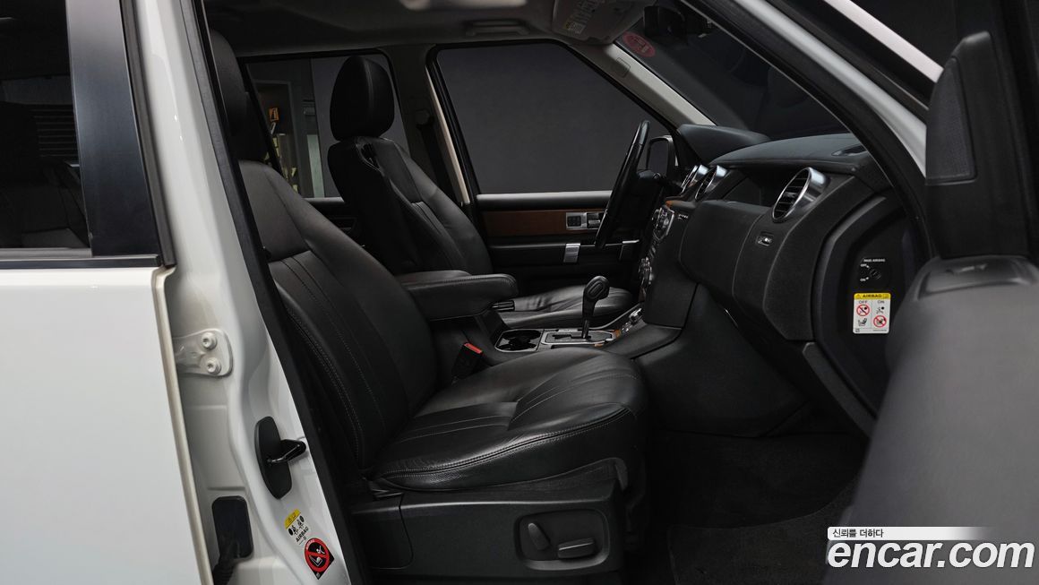 Land Rover Discovery 2011