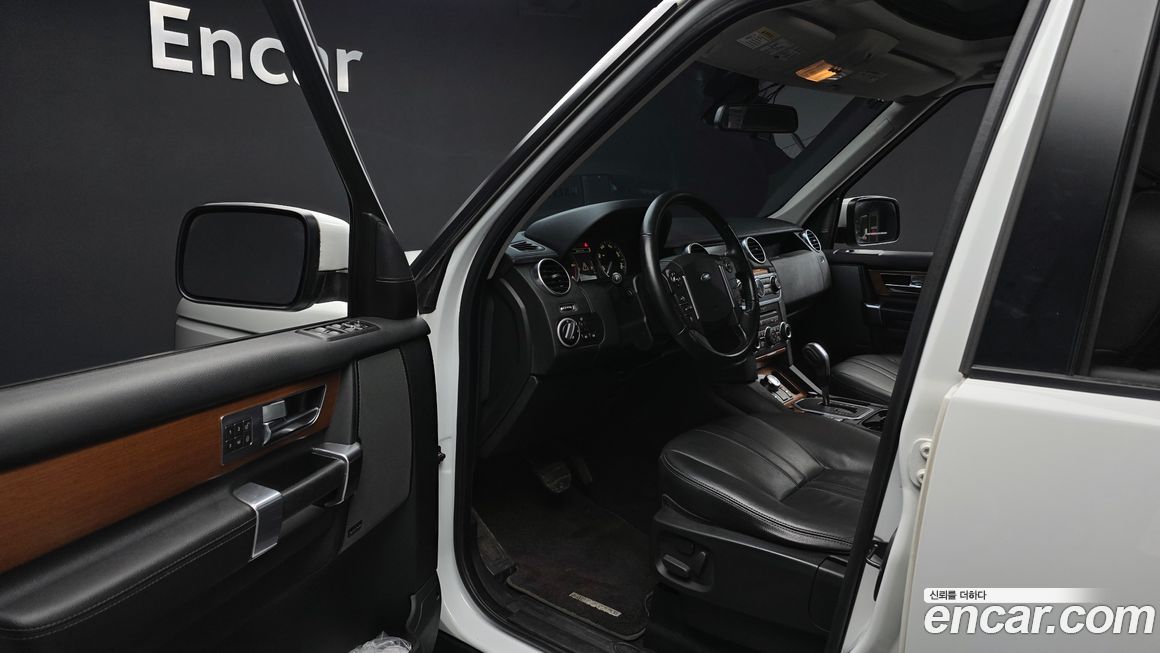 Land Rover Discovery 2011