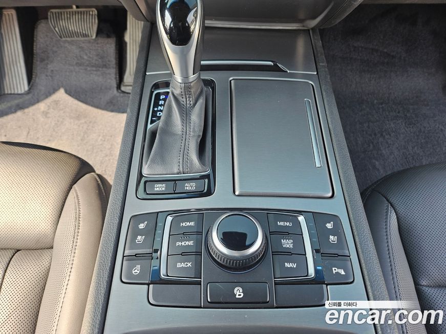 Hyundai Genesis 2014