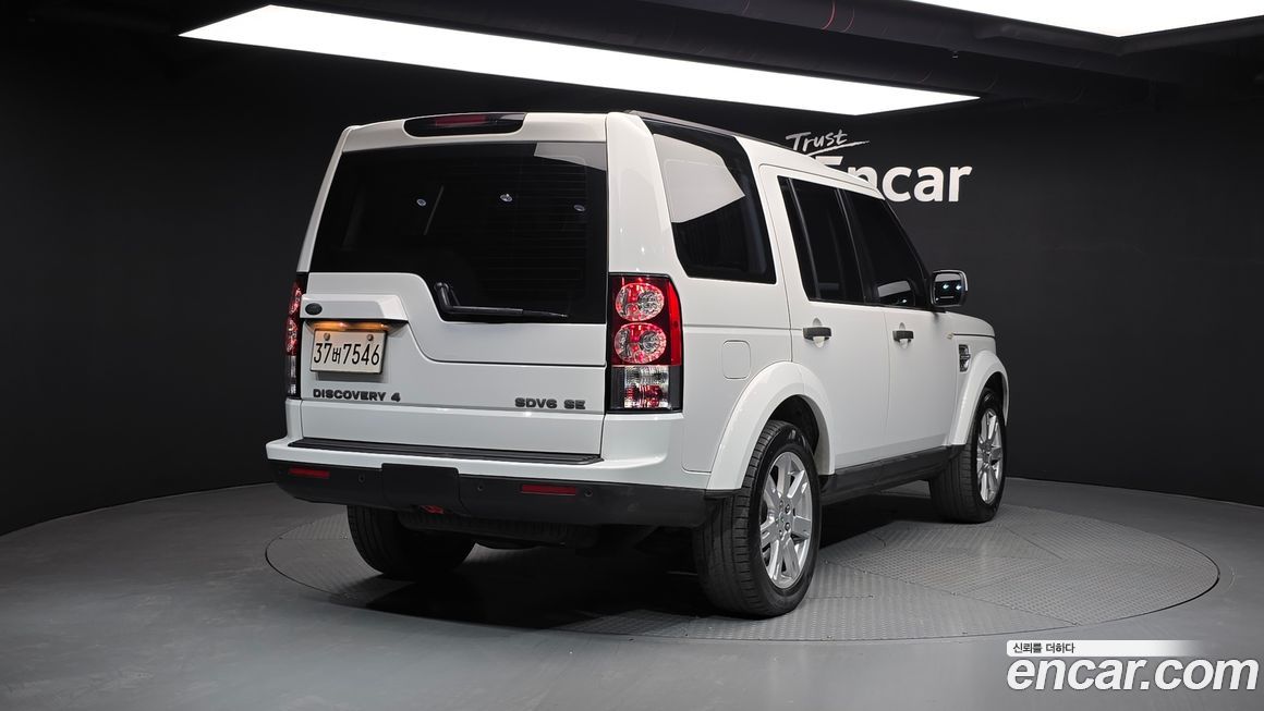 Land Rover Discovery 2011
