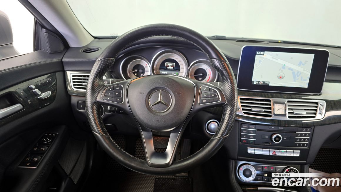 Mercedes-Benz CLS-Class 2015