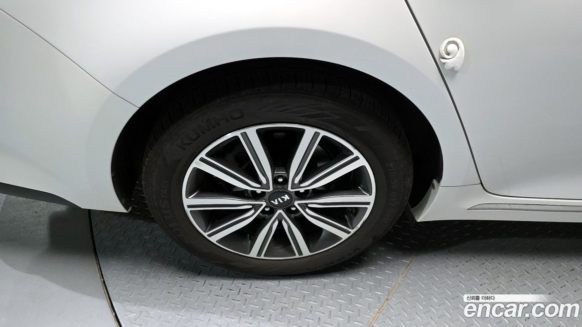 Kia K5 2019