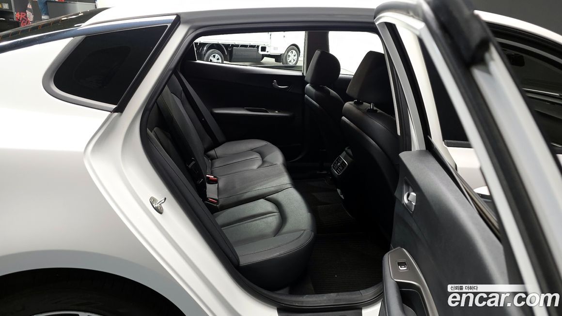 Kia K5 2019
