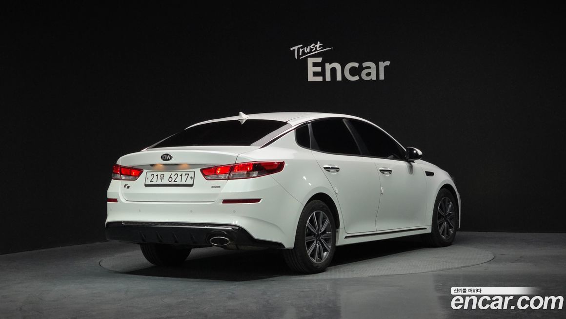 Kia K5 2019