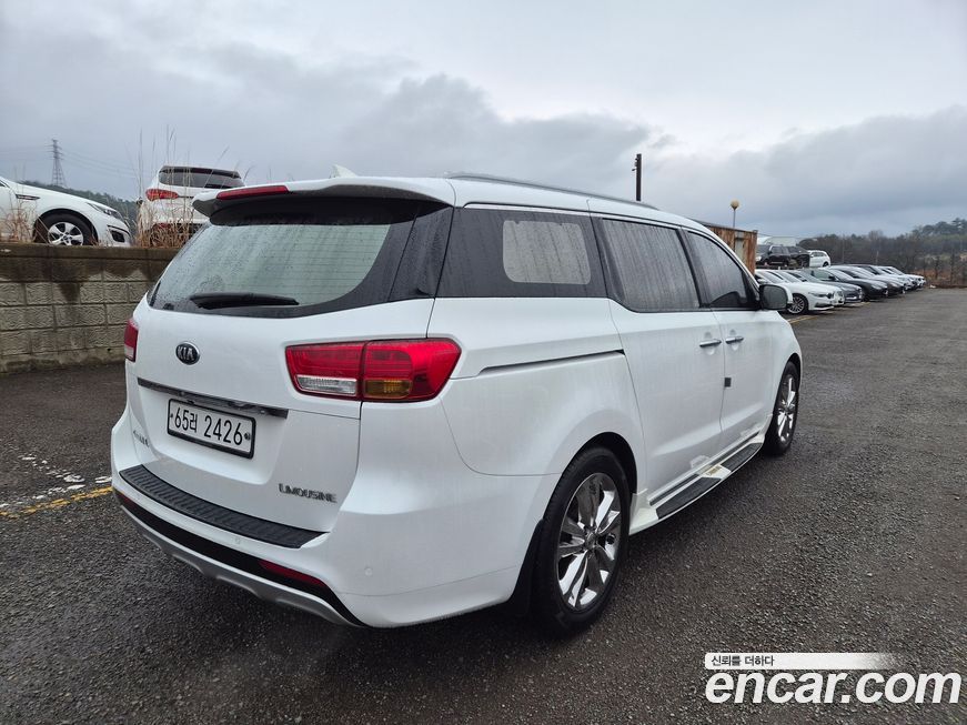 Kia Canival 2018