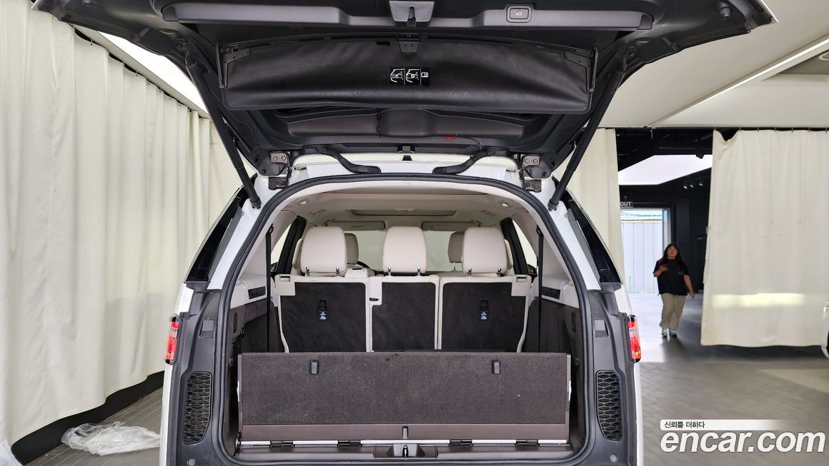 Land Rover Discovery 2017