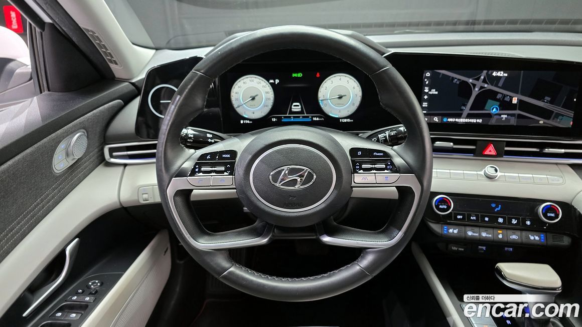 Hyundai AVANTE 2021