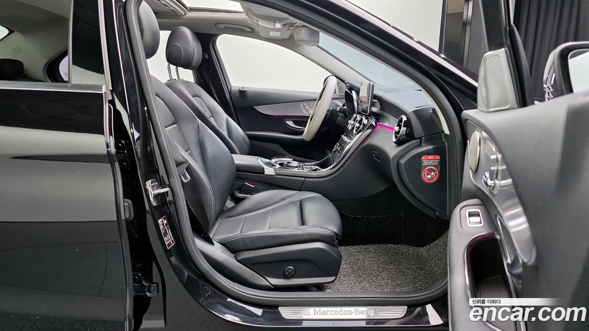 Mercedes-Benz C-Class 2017