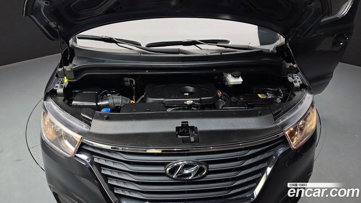 Hyundai Starex 2020