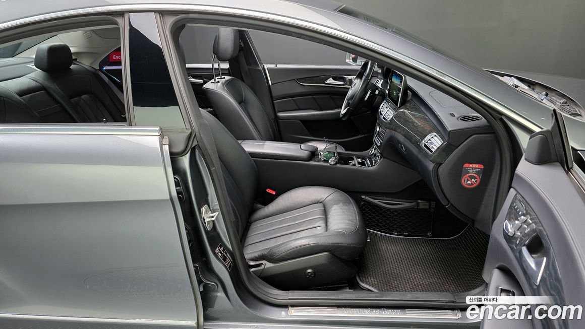 Mercedes-Benz CLS-Class 2016