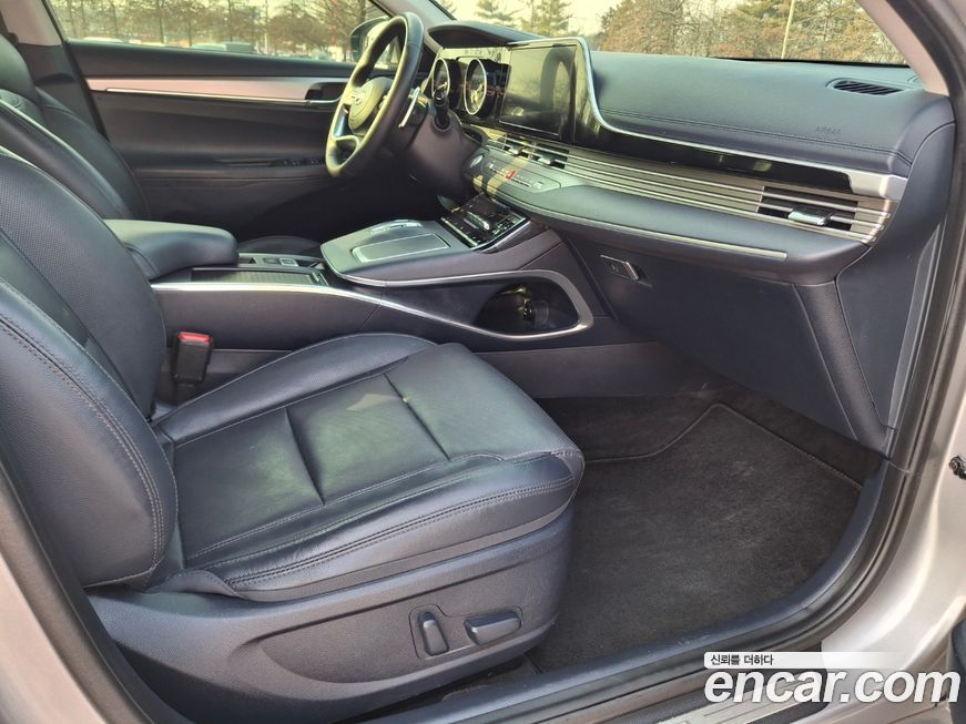 Hyundai Grandeur 2020