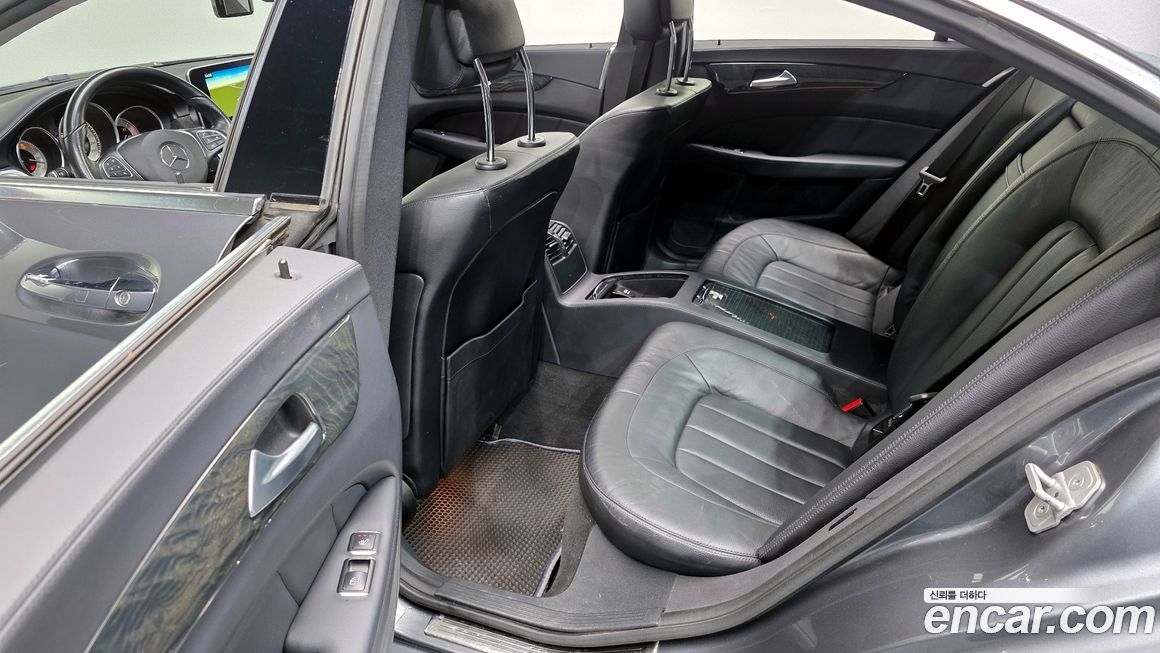 Mercedes-Benz CLS-Class 2016