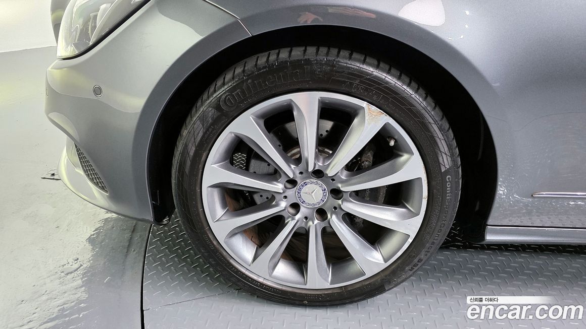 Mercedes-Benz CLS-Class 2016