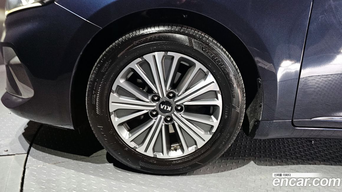 Kia K7 2020
