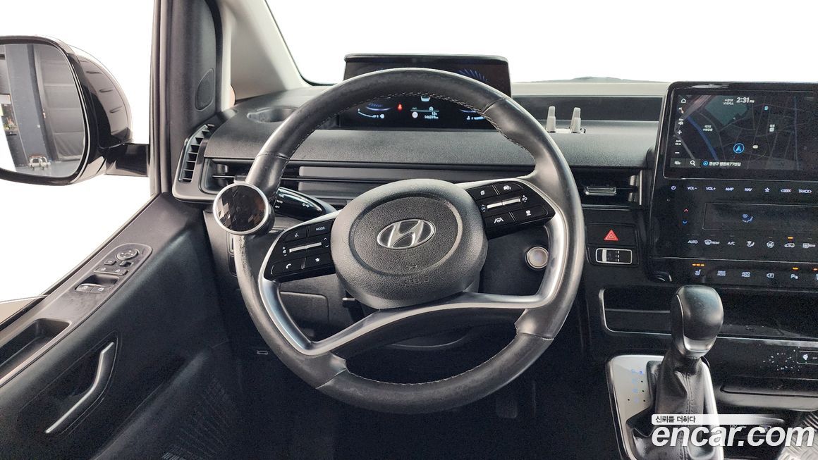 Hyundai Staria 2022